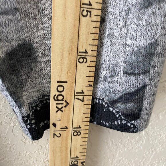 Catherines Top Womens Black & Gray14/16W Artsy Pullover Tunic - Picture 11 of 12